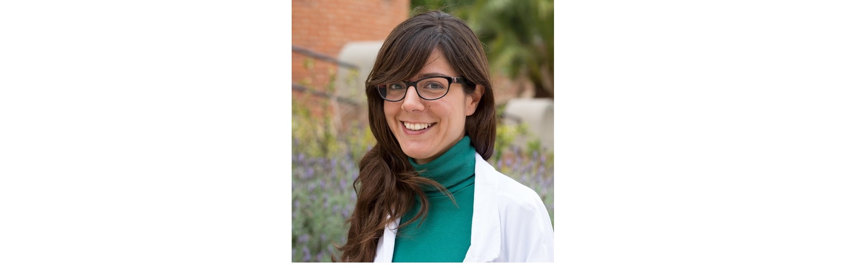 La investigadora Juan Rodés, Estrella Morenas, autora principal en Lancet Neurology y galardonada a los Alzheimer Research Award 2022