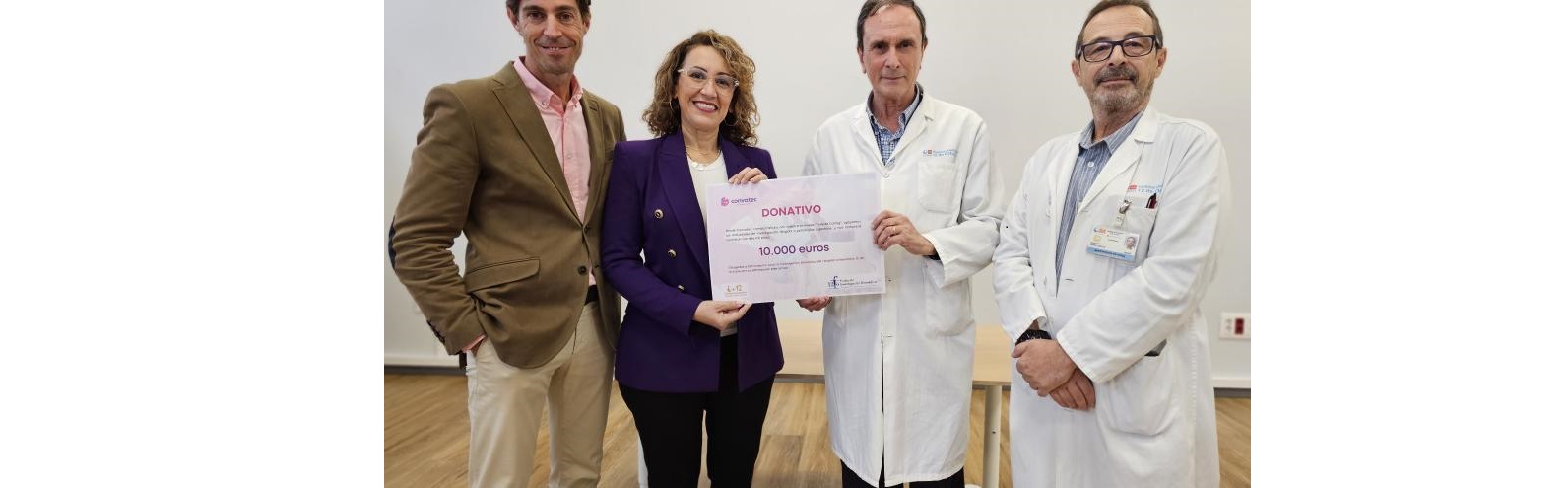 El Instituto de Investigación del Hospital 12 de Octubre recibe 10.000 euros para promover acciones que mejoren la calidad de vida de los pacientes con ostomía