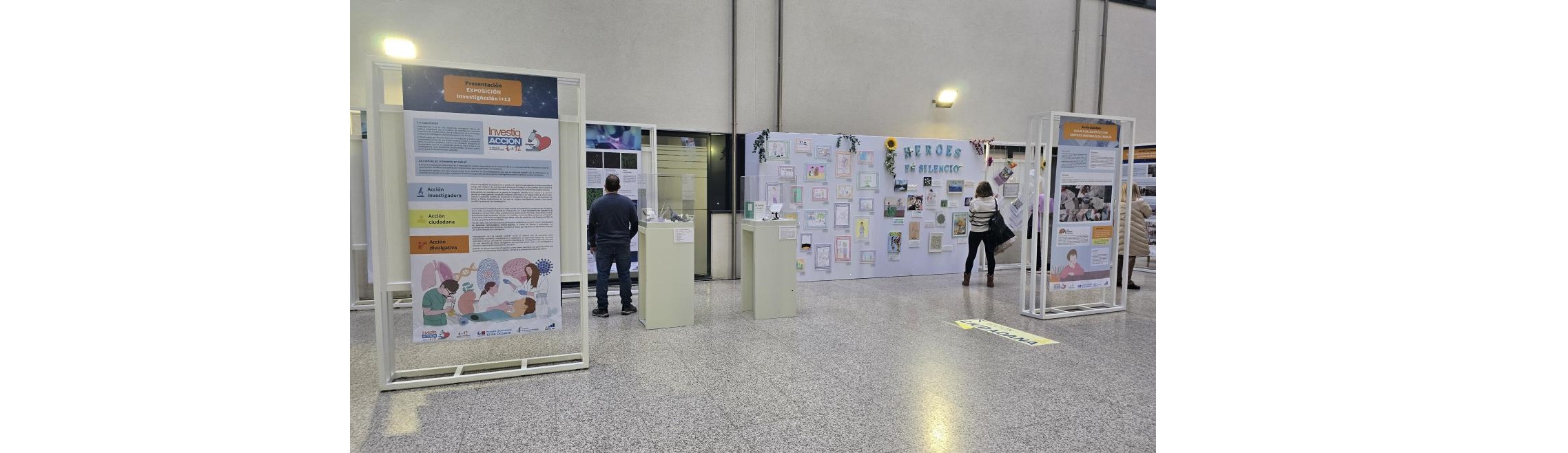 El i+12 inaugura la exposición divulgativa InvestigAcción i+12, una mirada activa a la investigación sanitaria